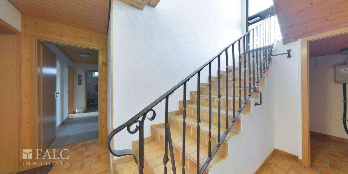 Einfamilienhaus Köln Zündorf - 1 Zimmer, 130 m&sup2;, 549.000&euro; | Angebot:25645043