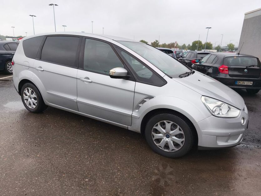 Ford S-Max 188.000 km 3.950 € köln 50735
