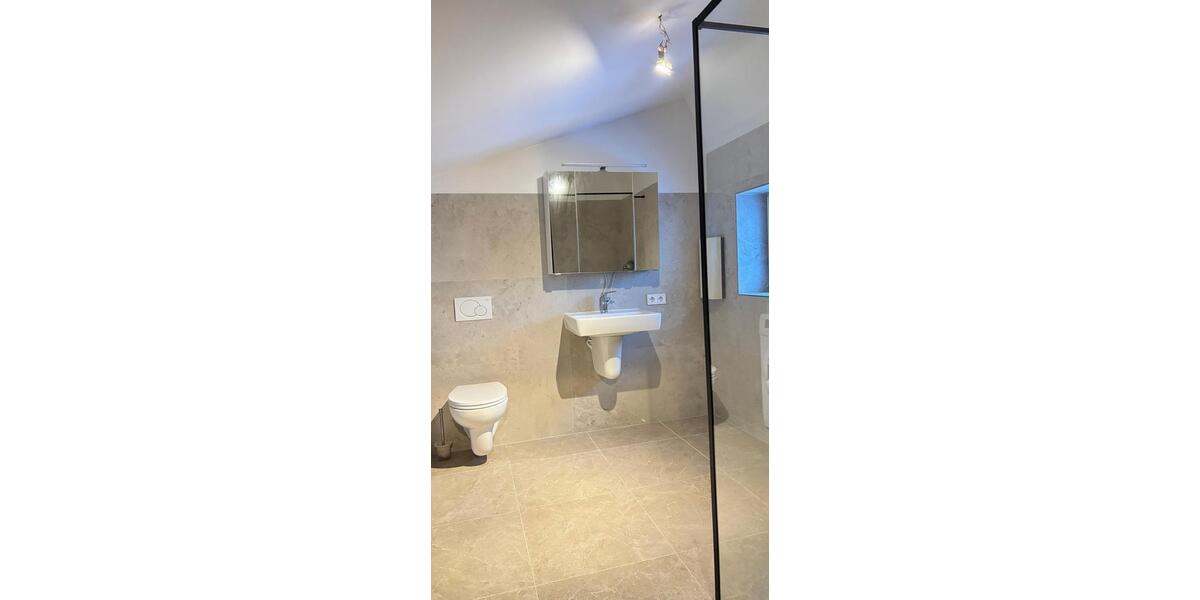 Schöne 3 Zimmerwohnung 65 Quadratmeter in ruhige Lage 3 zimmer