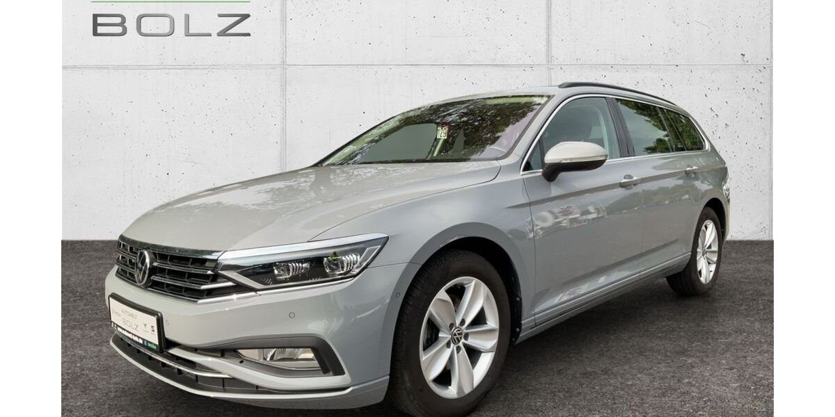 VW Passat 62.215 km 29.790 € Pulheim-Brauweiler 50259