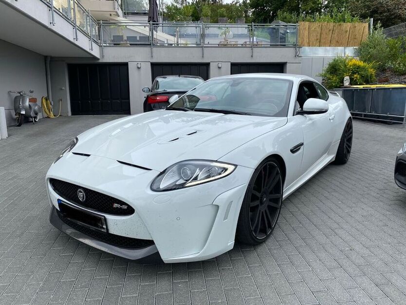 XKR