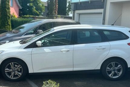 Ford Focus 355.500 km 3.500 &euro; Troisdorf 53840