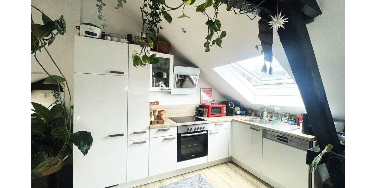 Etagenwohnung Bonn Zentrum - 2 Zimmer, 55 m&sup2;, 900&euro; | Angebot:25862263