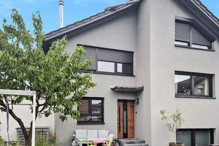 Zeitgemäß modernisiert & energieeffizient - Das ideale Familienhaus in Lohmar-Heide 6 zimmer