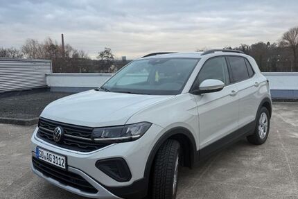 VW T-Cross 4.500 km 22.900 &euro; Alfter 53347