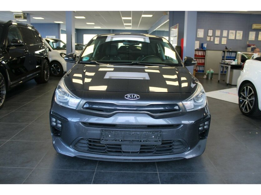 Kia Rio 1.0 T-GDI 120 GT Line 83.147 km 12.980 € Euskirchen 53881