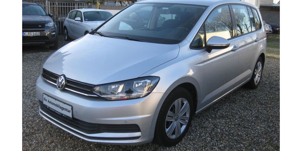 VW Touran 142.000 km 12.980 &euro; Hürth bei Köln 50354