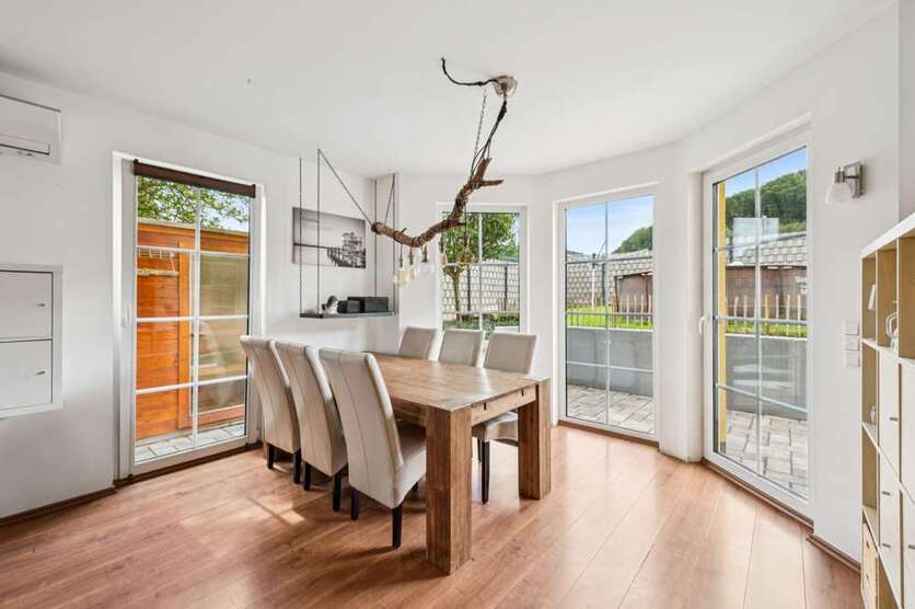 Haus zum Kaufen in Lindlar 479.000 € 125 m² 5 zimmer