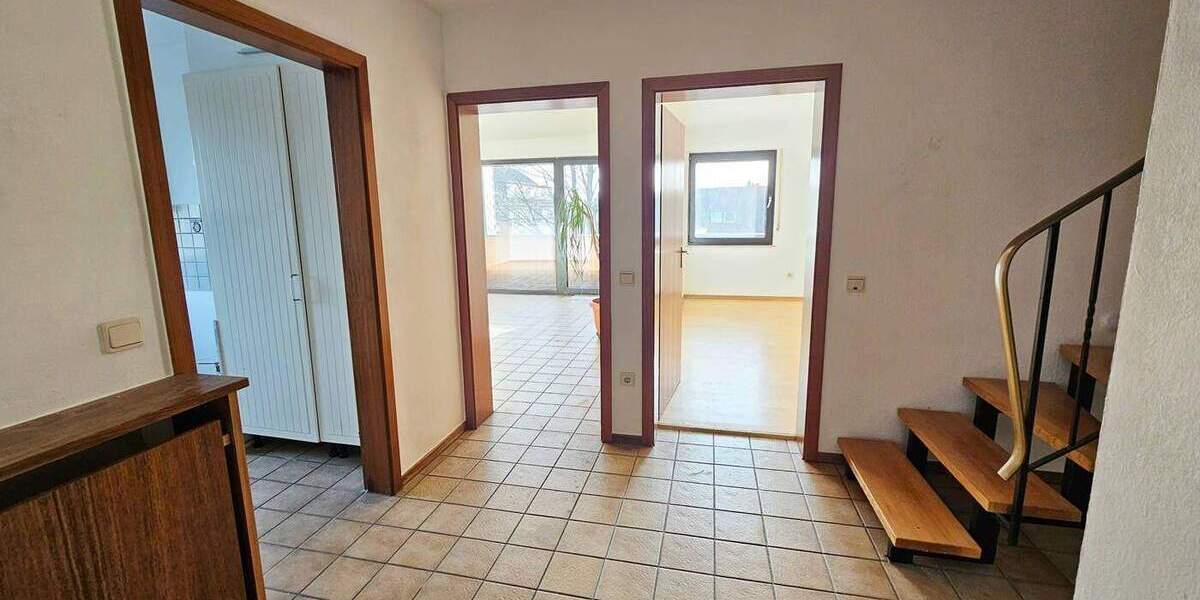 Mehrfamilienhaus, Wohnhaus Leverkusen / Lützenkirchen Quettingen - 8 Zimmer, 234 m&sup2;, 649.000&euro; | Angebot:24517355