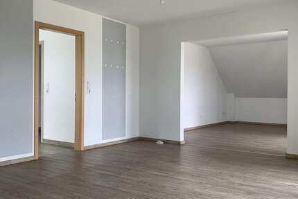 Wohnung Kerpen Buir - 3 Zimmer, 89 m&sup2;, 1.200&euro; | Angebot:27069003
