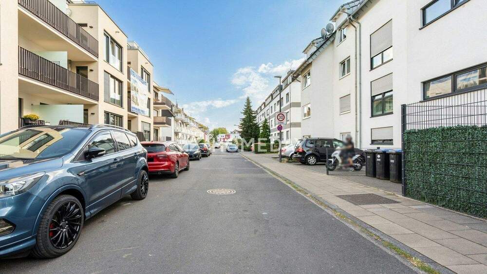 Etagenwohnung Köln Holweide - 3 Zimmer, 80 m&sup2;, 299.000&euro; | Angebot:25277979