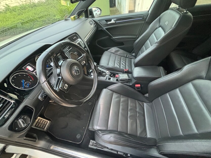 VW Golf 140.000 km 26.000 € Remscheid 42853