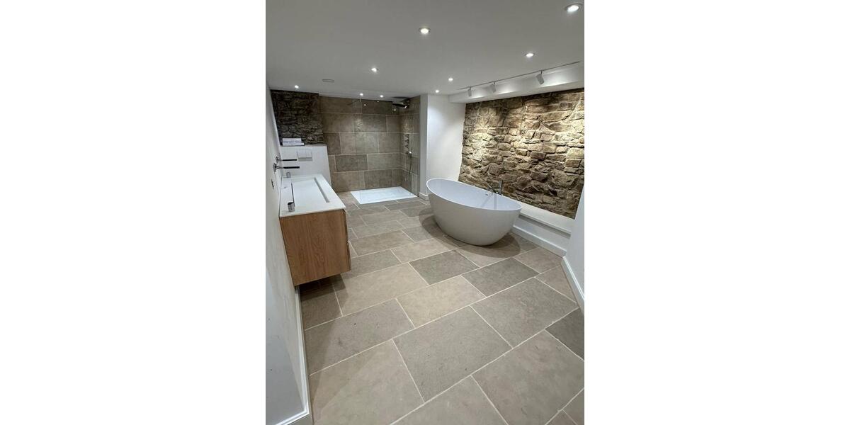 Erdgeschoßwohnung Solingen Ohligs - 4 Zimmer, 168 m&sup2;, 2.350&euro; | Angebot:25918620