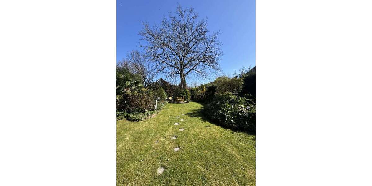 Haus zum Kaufen in Bergisch Gladbach 699.999 € 202 m² 7 zimmer