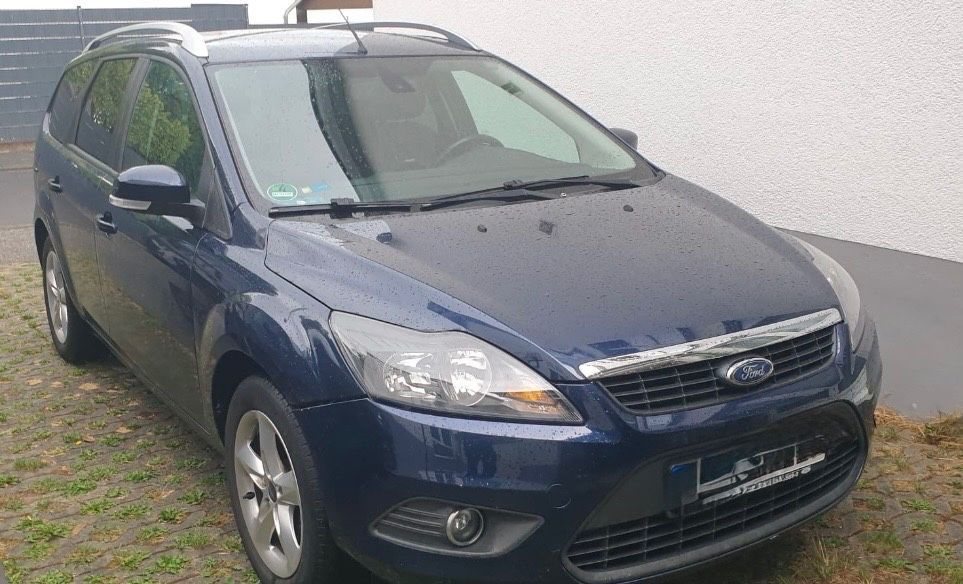 Ford Focus 215.000 km 2.699 &euro; Bonn 53175