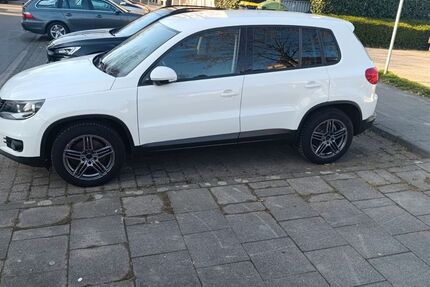 VW Tiguan 230.350 km 8.450 &euro; Köln 50769