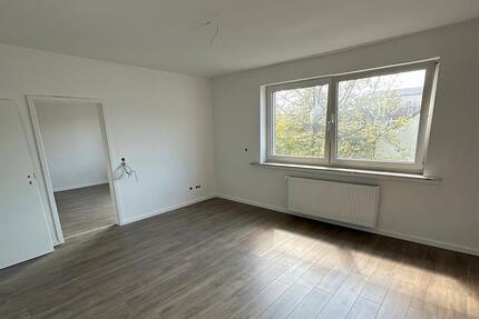 Wohnung Solingen - 4 Zimmer, 100 m&sup2;, 1.000&euro; | Angebot:26265943