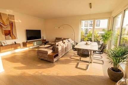 Wohnung Köln Niehl - 3 Zimmer, 93 m&sup2;, 589.000&euro; | Angebot:26584008
