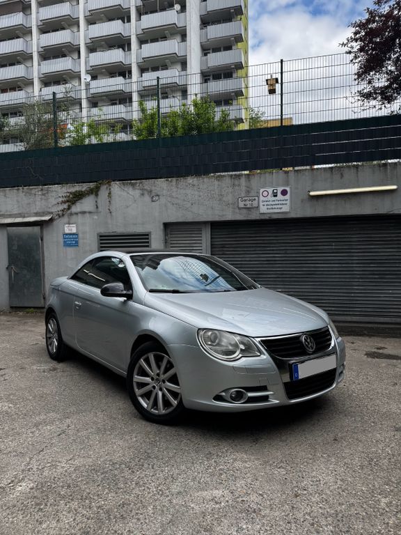 VW Eos 268.542 km 3.499 € Düsseldorf 40599