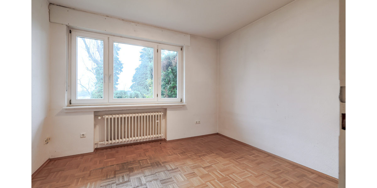 Rheinblick, Gartenidylle und Entwicklungspotential - Einfamilienhaus Köln Porz | Angebot:25783620