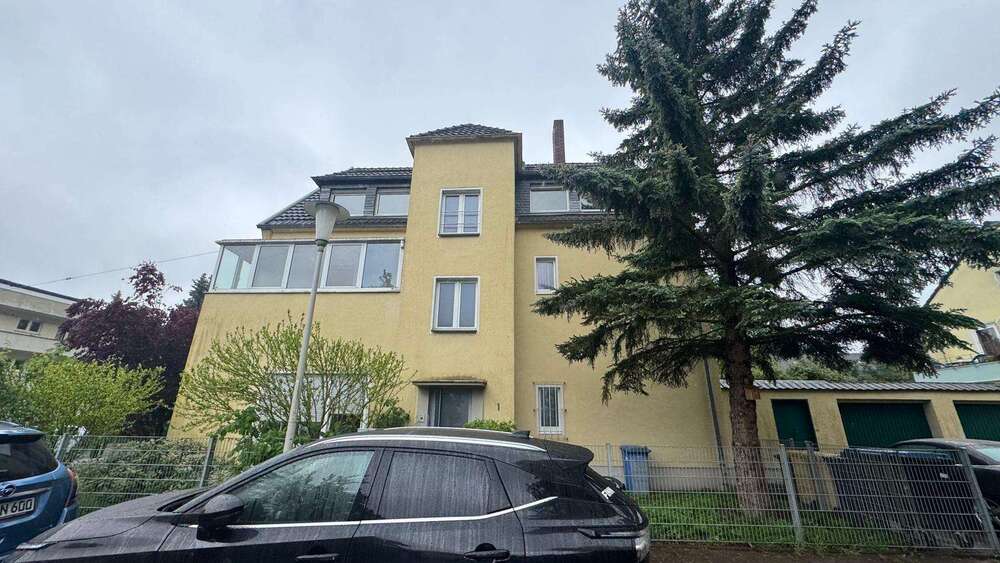 Etagenwohnung Bonn Gielgen - 3 Zimmer, 116 m&sup2;, 1.300&euro; | Angebot:26656219