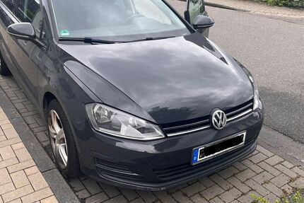 VW Golf 73.000 km 8.600 &euro; Weilerswist 53919