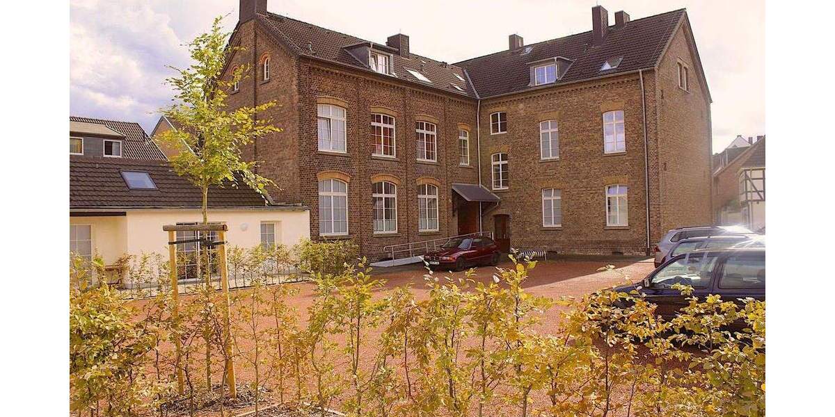 Etagenwohnung Bergheim Niederaußem - 2 Zimmer, 62 m&sup2;, 345&euro; | Angebot:25050872