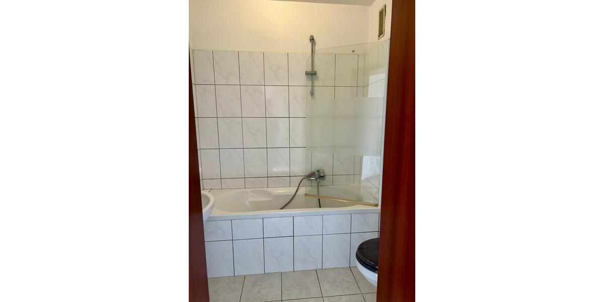 Etagenwohnung Bergisch Gladbach Frankenforst - 2 Zimmer, 65 m&sup2;, 185.000&euro; | Angebot:27544215