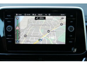 VW T-Roc 2,0 TDi 4-Motion R-Line Navi DSG SOFORT !!! 29.000 km 29.950 € Bonn 53225