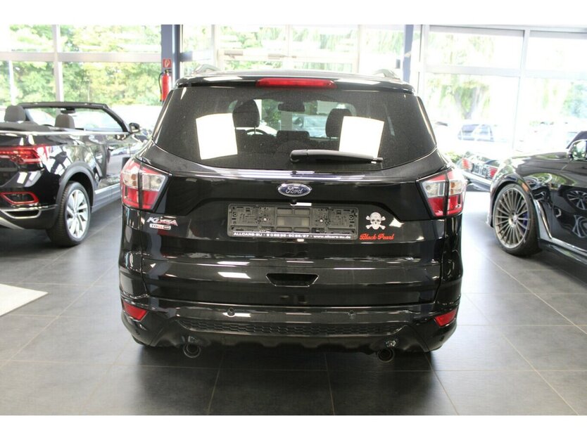 Ford Kuga 2.0 TDCi 4x4 ST-Line 92.638 km 18.980 € Euskirchen 53881