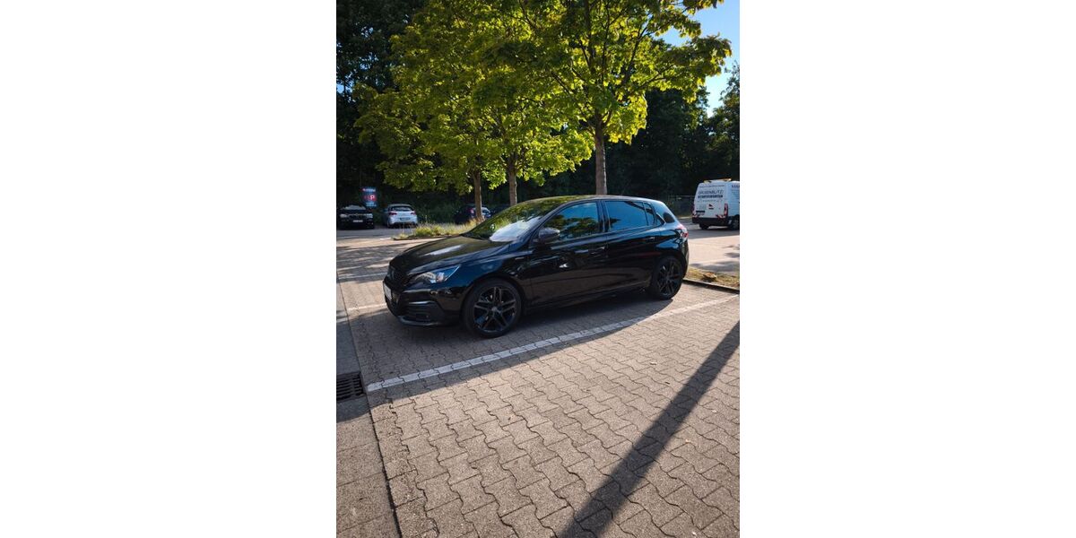 Peugeot 308 133.000 km 11.600 &euro; Leverkusen 51373
