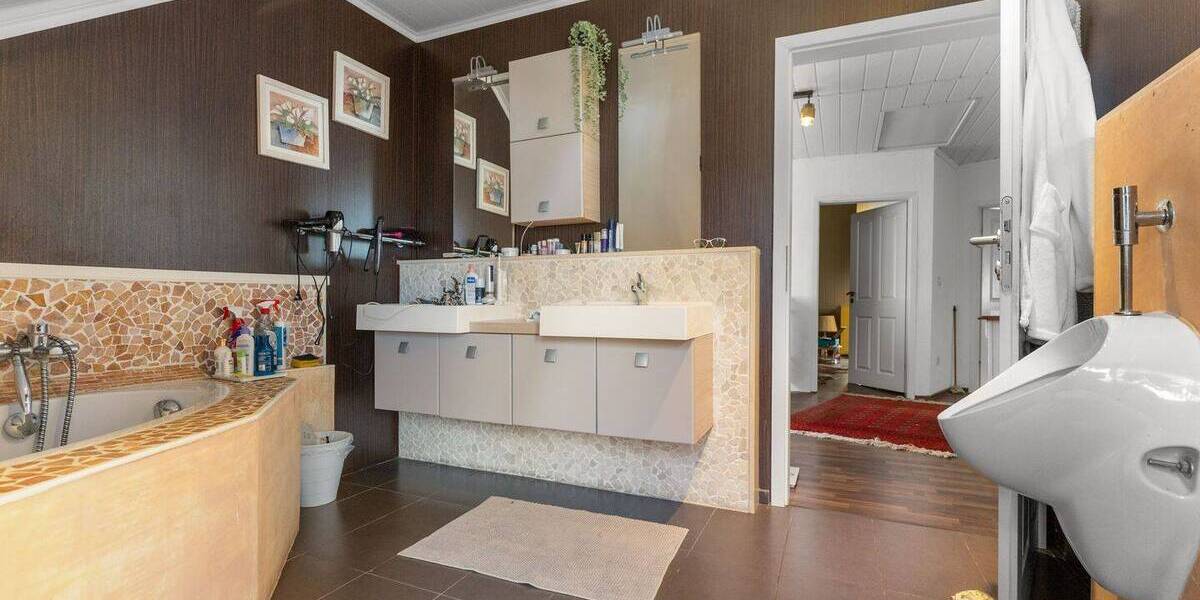 Einfamilienhaus Hürth Alt-Hürth - 6 Zimmer, 198 m&sup2;, 649.000&euro; | Angebot:26388747