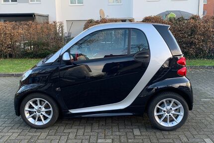 Smart ForTwo 98.000 km 5.500 &euro; Köln 50765
