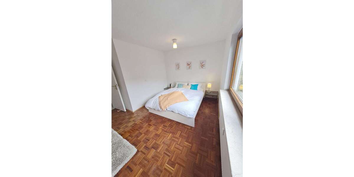 Zimmer Bergisch Gladbach Gronau - 2 Zimmer, 1.500&euro; | Angebot:26099059