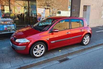 Renault Megane 85.065 km 2.200 &euro; Bonn 53325