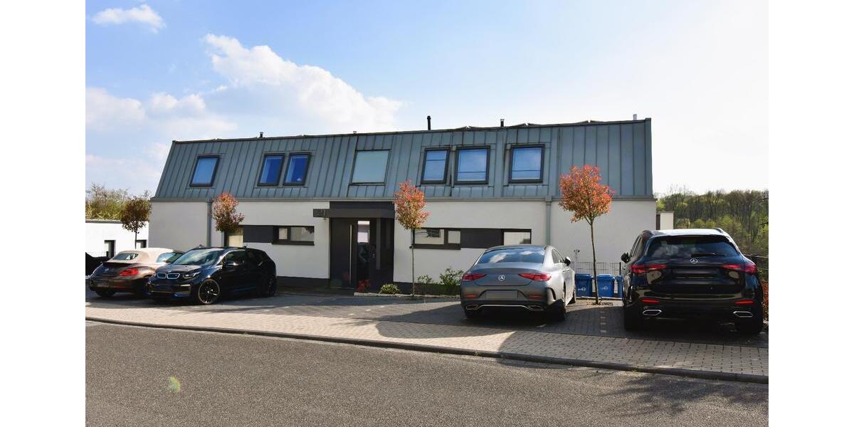 Terrassenwohnung Leverkusen Opladen - 2 Zimmer, 135 m&sup2;, 1.980&euro; | Angebot:26237032