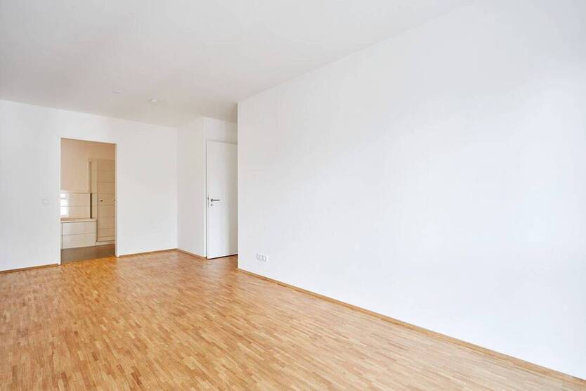 Exklusive 4-Zimmer-Wohnung mit Balkon & Aufzug in Düsseldorf-Oberkassel - sofort bezugsfrei!