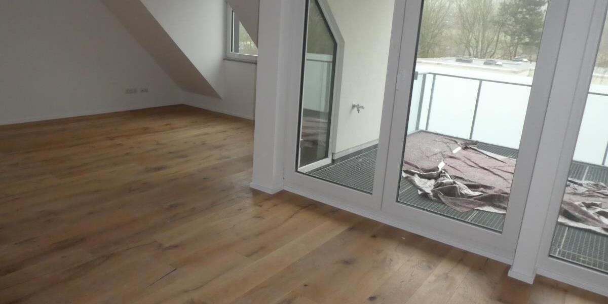 Neue helle Dachgeschoßwohnung mit moderner Heiztechnik im Energiesparhaus Bonn-Endenich - Dachgeschoßwohnung Bonn Dransdorf | Angebot:26817977