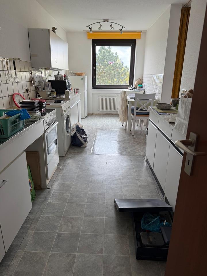 2,5 Zimmer Wohnung zentral gelegen in Refrath