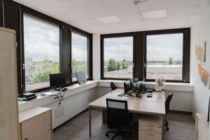 Büro in Köln 900 € 68 m²
