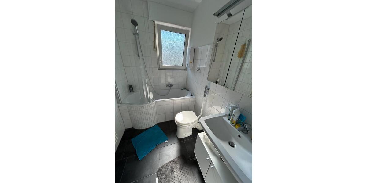 Etagenwohnung Köln Nippes - 1 Zimmer, 35 m&sup2;, 500&euro; | Angebot:26331251