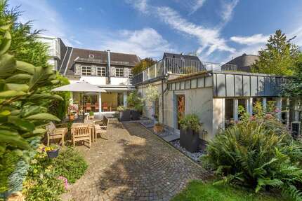 Haus Köln / Junkersdorf Junkersdorf - 9 Zimmer, 246 m&sup2;, 1.890.000&euro; | Angebot:26440427