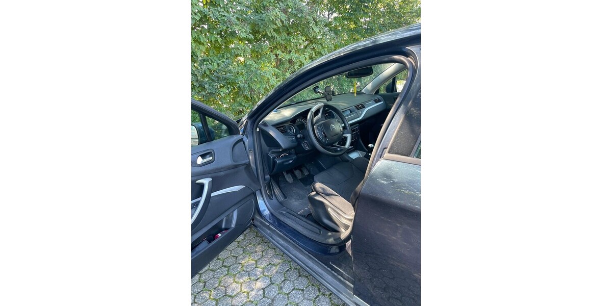 Citroen C5 147.000 km 5.000 € Köln 50667