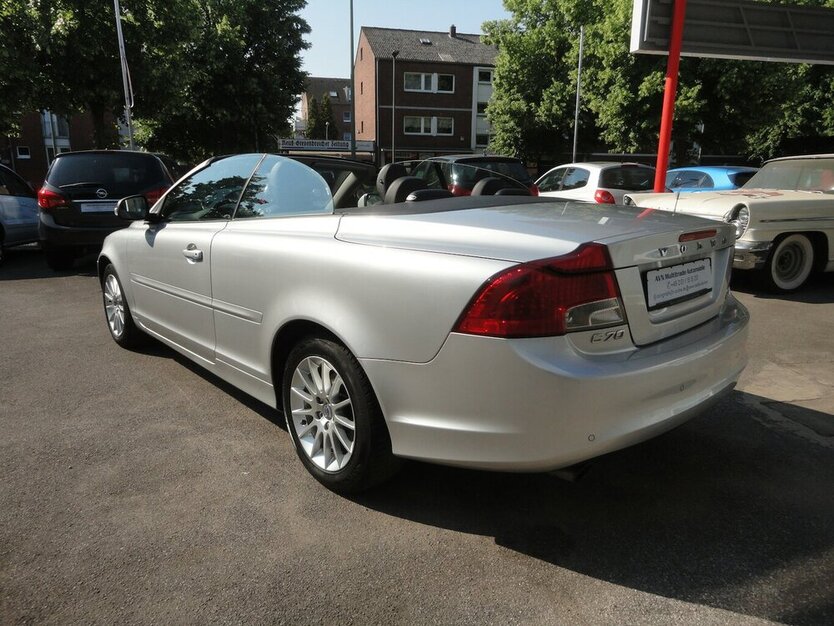 Volvo C70 2,0 D/130 KW 1.Hand Leder+Xenon+Klima Top 151.550 km 12.700 € Neuss 41462