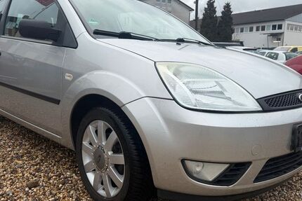 Ford Fiesta 84.600 km 3.100 &euro; Leverkusen 51371