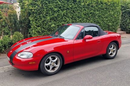 Mazda MX-5 183.885 km 7.000 &euro; Siegburg 53721