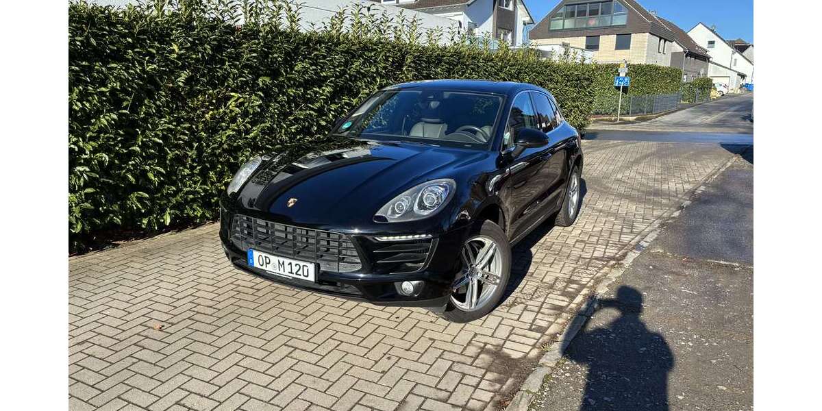 Porsche Macan 127.910 km 31.200 &euro; Leverkusen 51381