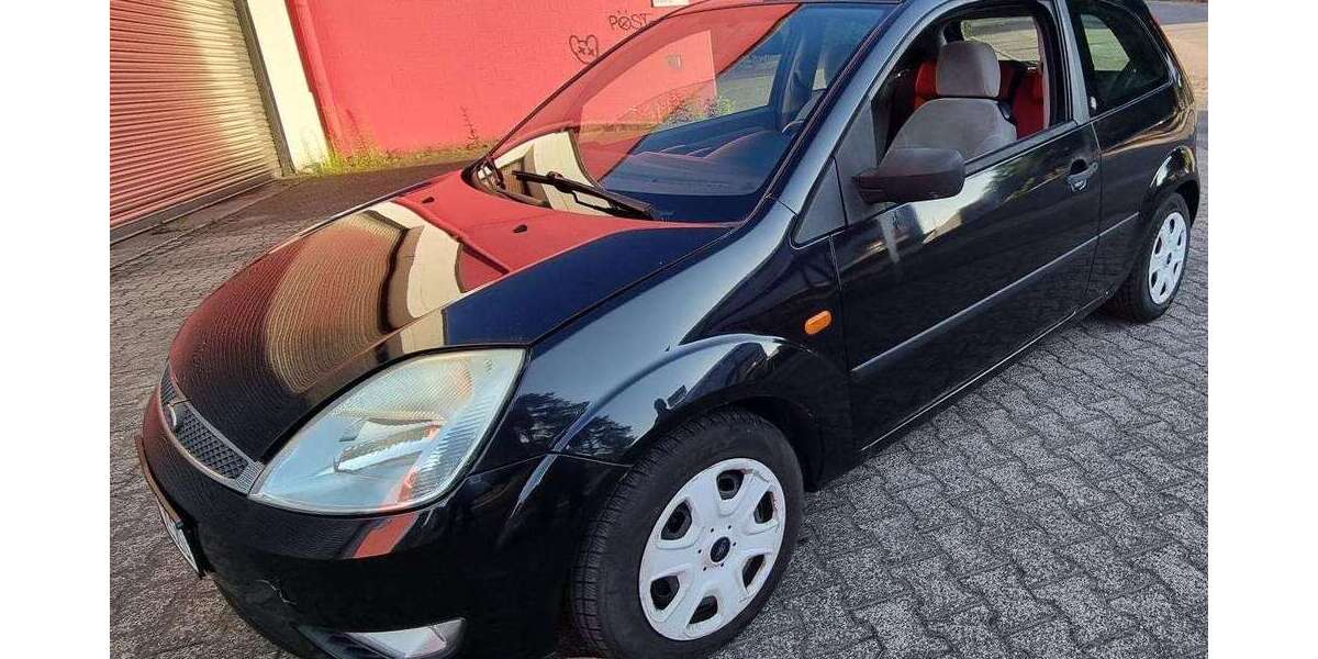 Ford Fiesta 208.000 km 600 &euro; Solingen 42653