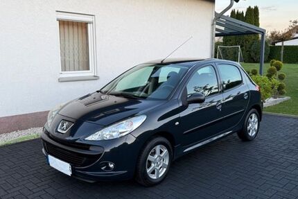 Peugeot 206 109.000 km 3.600 &euro; Siegburg 53721
