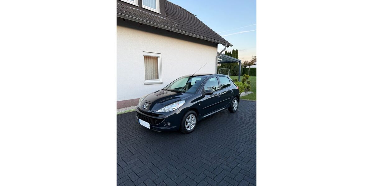 Peugeot 206 109.000 km 3.700 &euro; Siegburg 53721